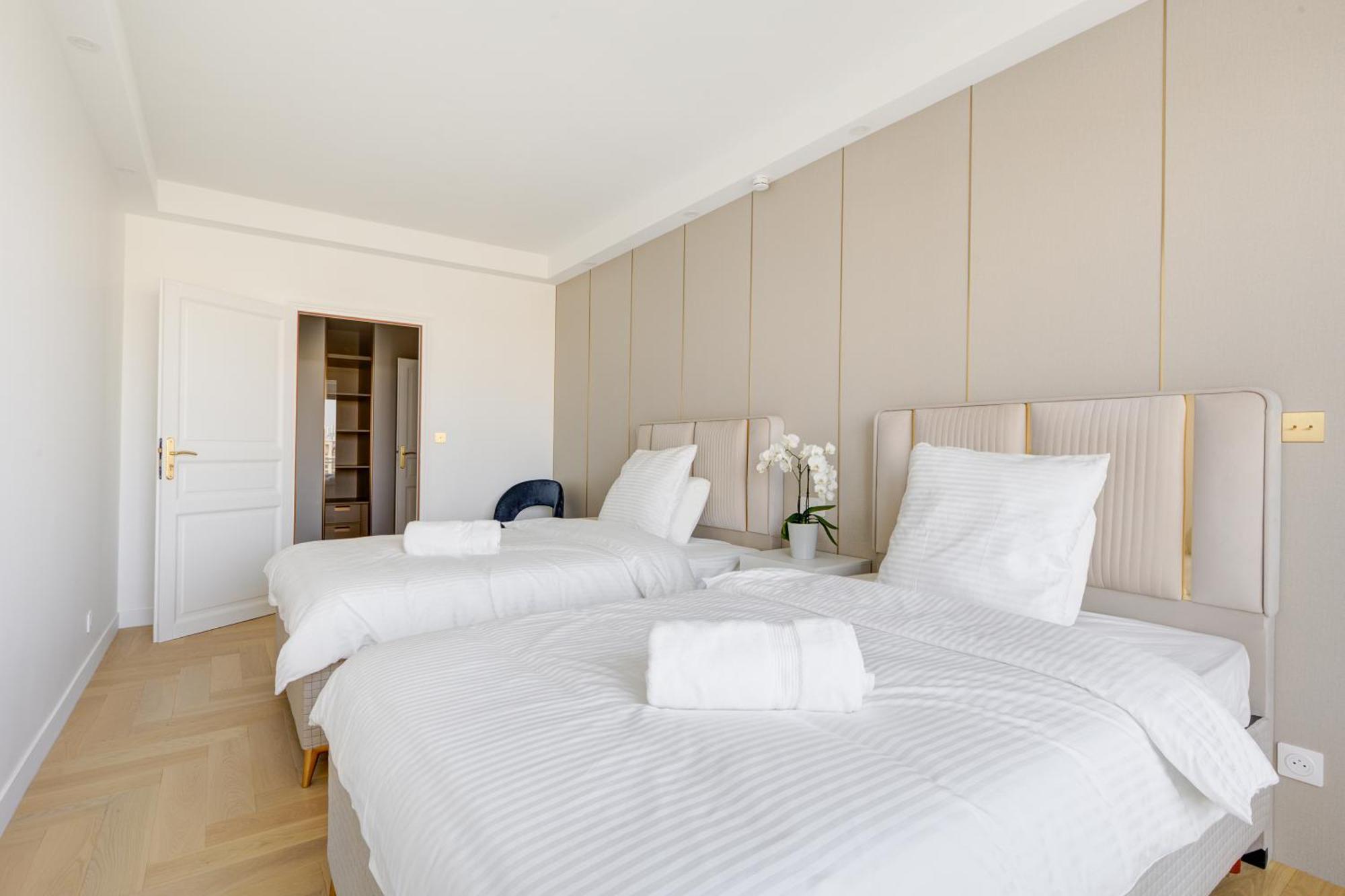 101 Penthouse Royal A Avec Vue Imprenable Sur La Tour Eiffel Apartment Paris