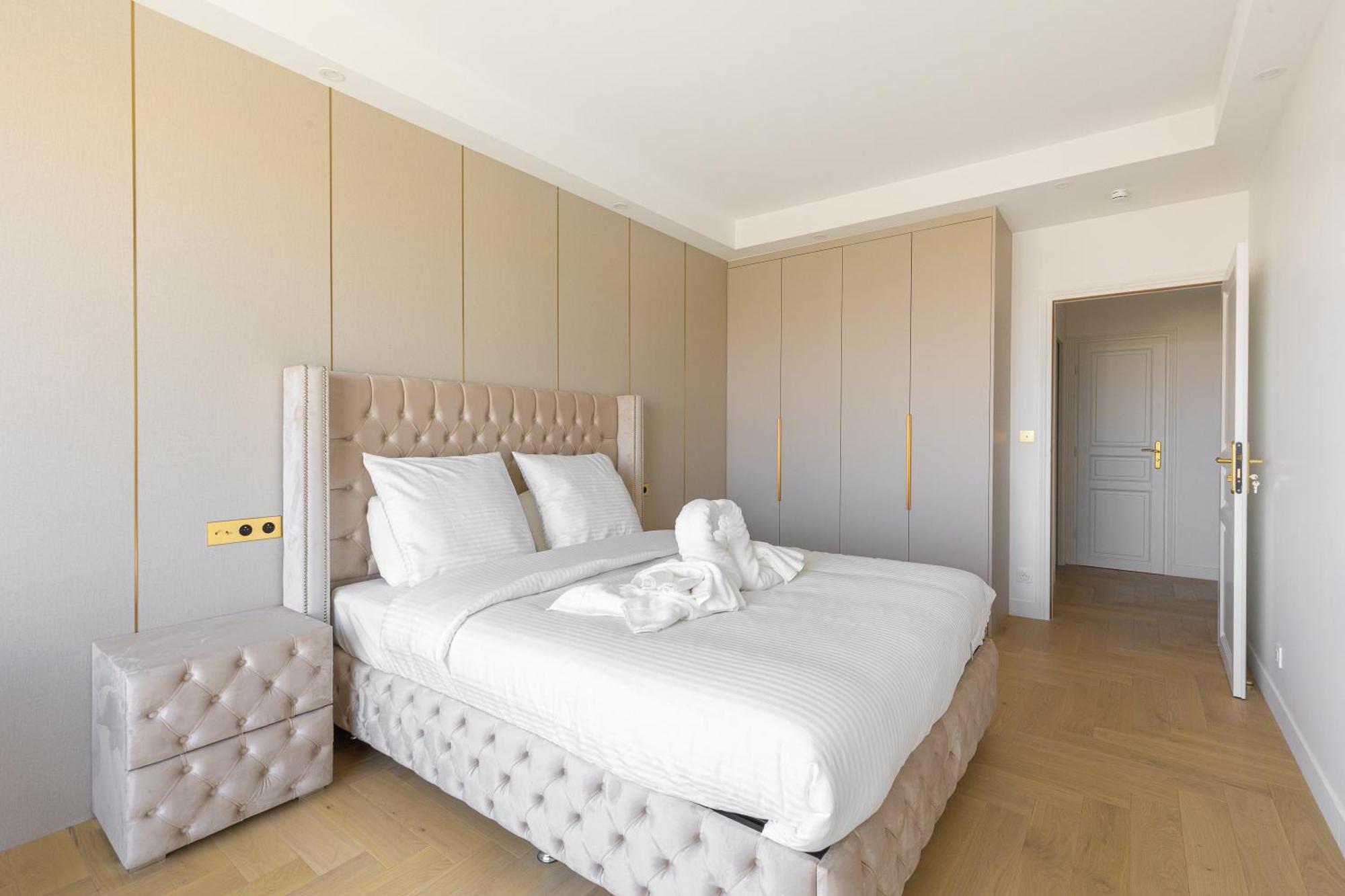 101 Penthouse Royal A Avec Vue Imprenable Sur La Tour Eiffel