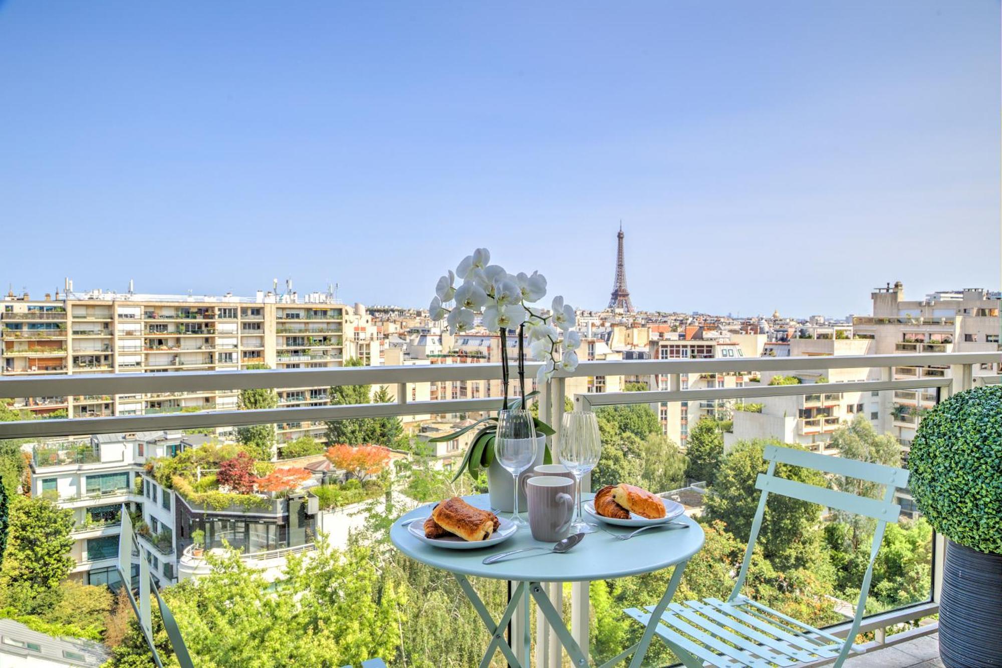 101 Penthouse Royal A Avec Vue Imprenable Sur La Tour Eiffel