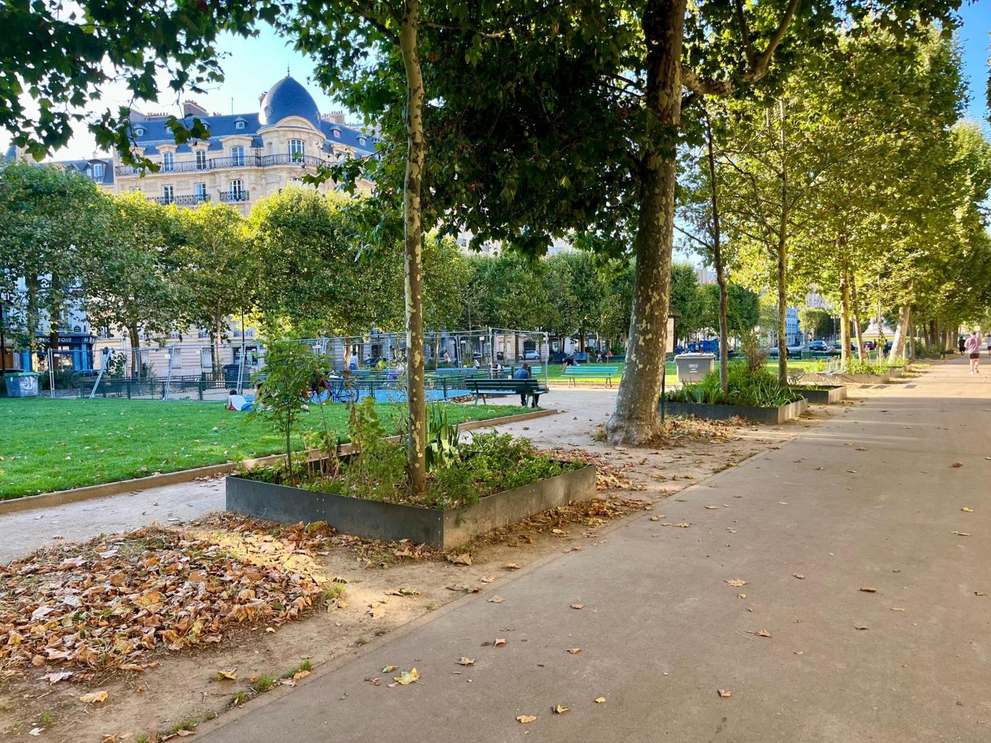 Apartment Parisian Elegance With Eiffel Tower View Paris