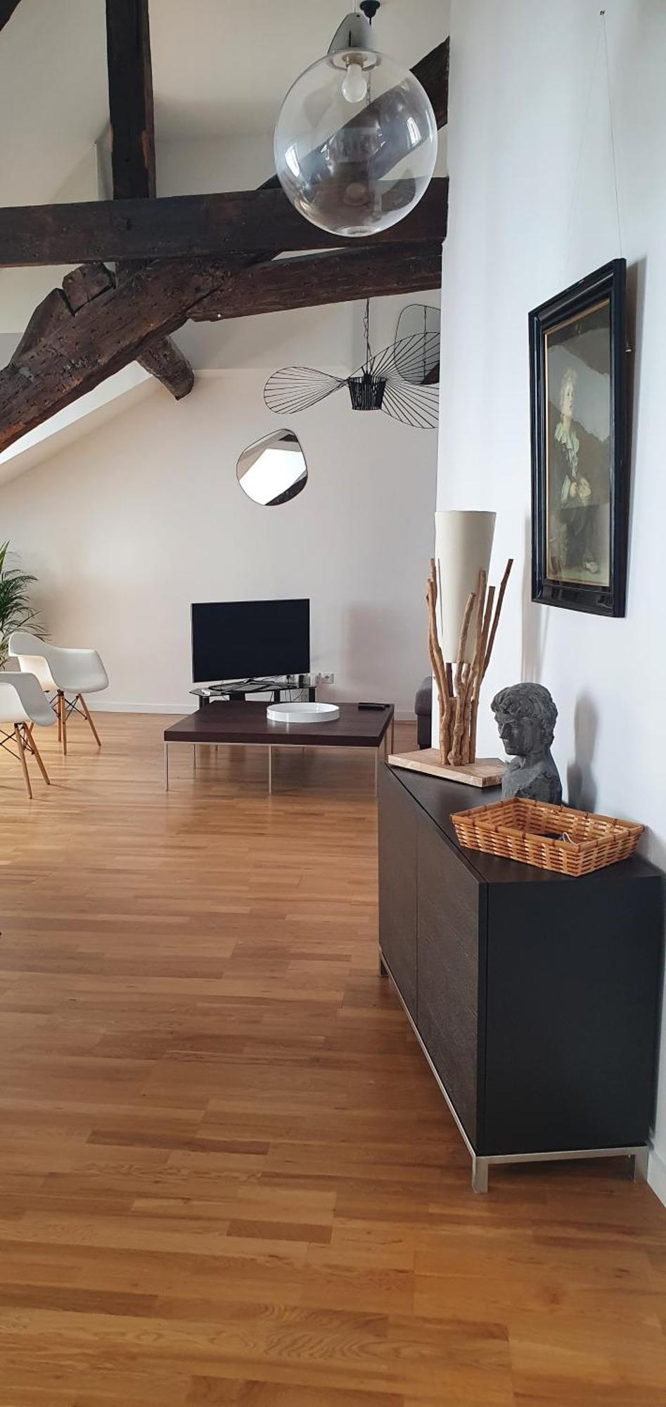 Climatise Pour 6 Personnes Secteur Opera Garnier, Galeries Lafayette Apartment Paris