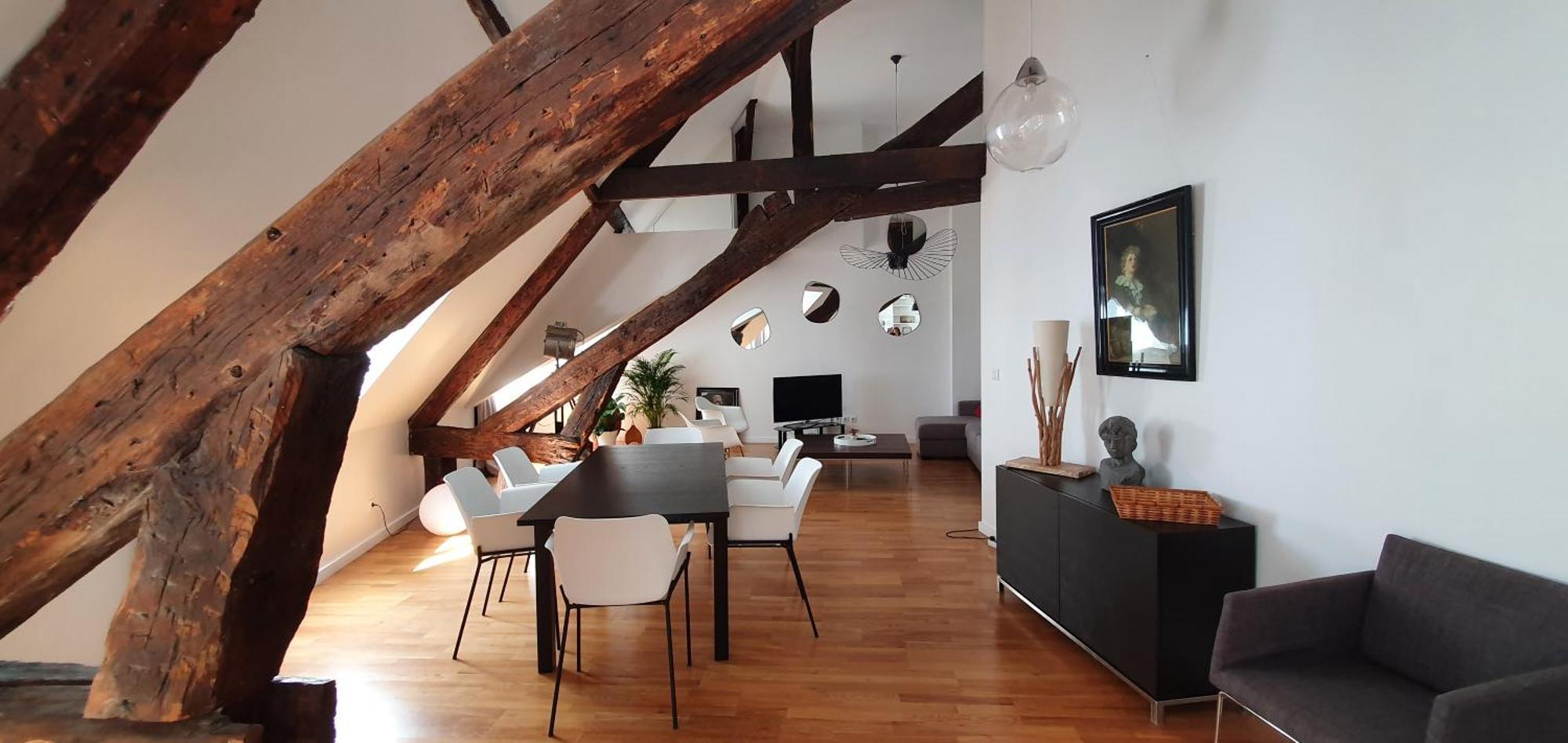 Apartment Climatise Pour 6 Personnes Secteur Opera Garnier, Galeries Lafayette