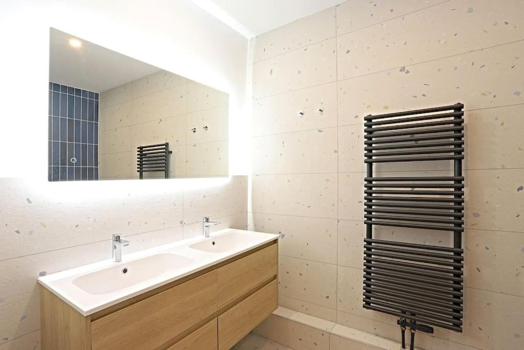 8 Personnes Avec Sauna Appartement *