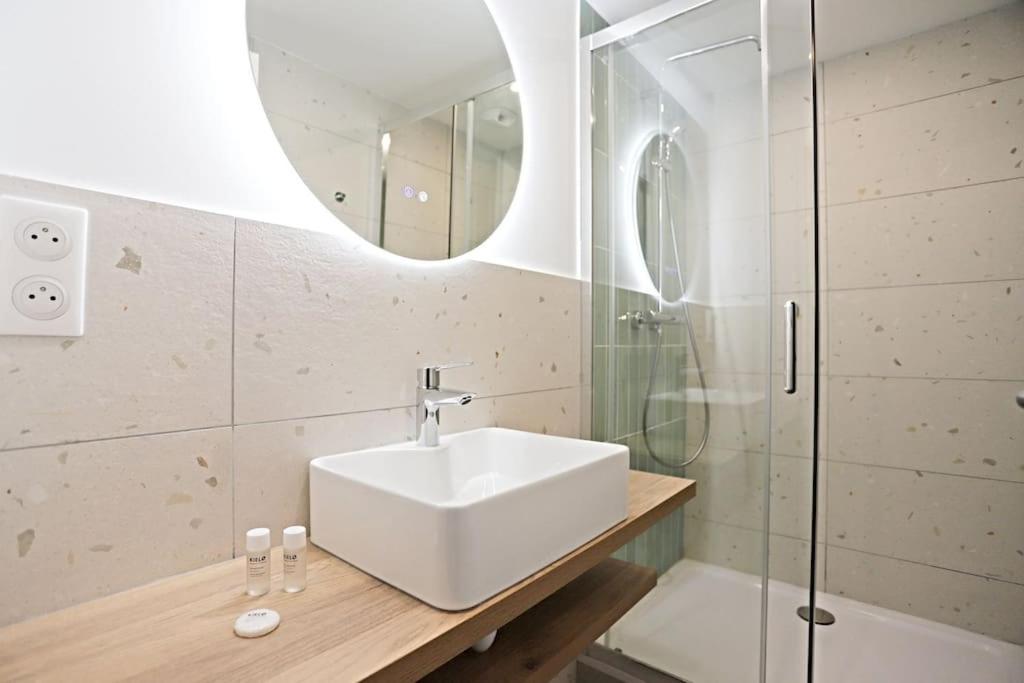 8 Personnes Avec Sauna Appartement Paris