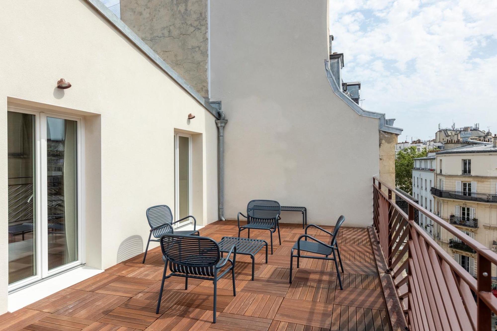 Fl By Sweett Hotel