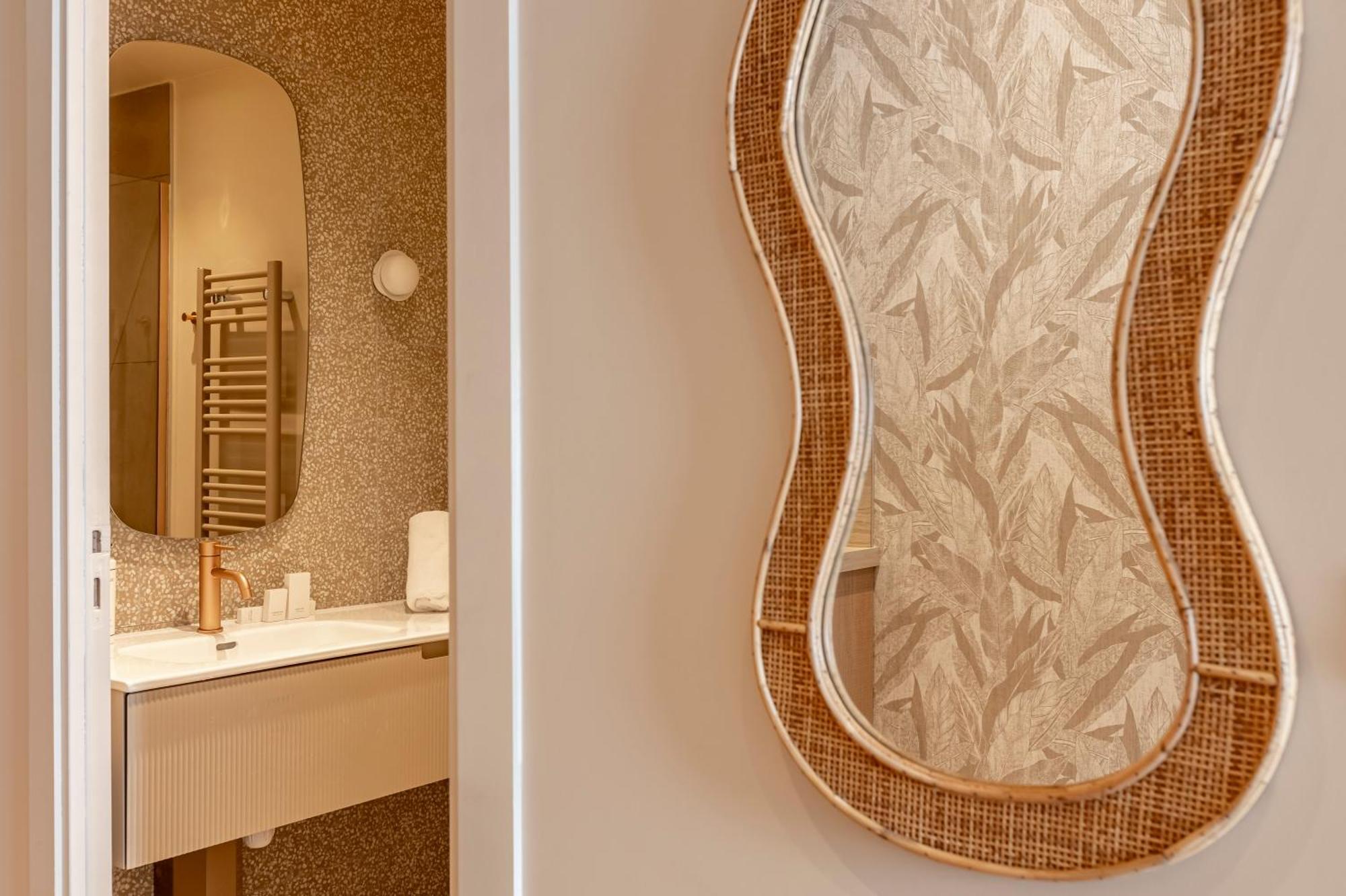 Fl By Sweett Hotel Paris