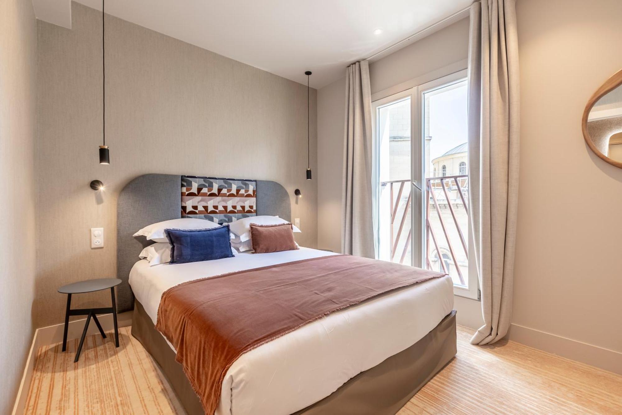 Fl By Sweett Hotel