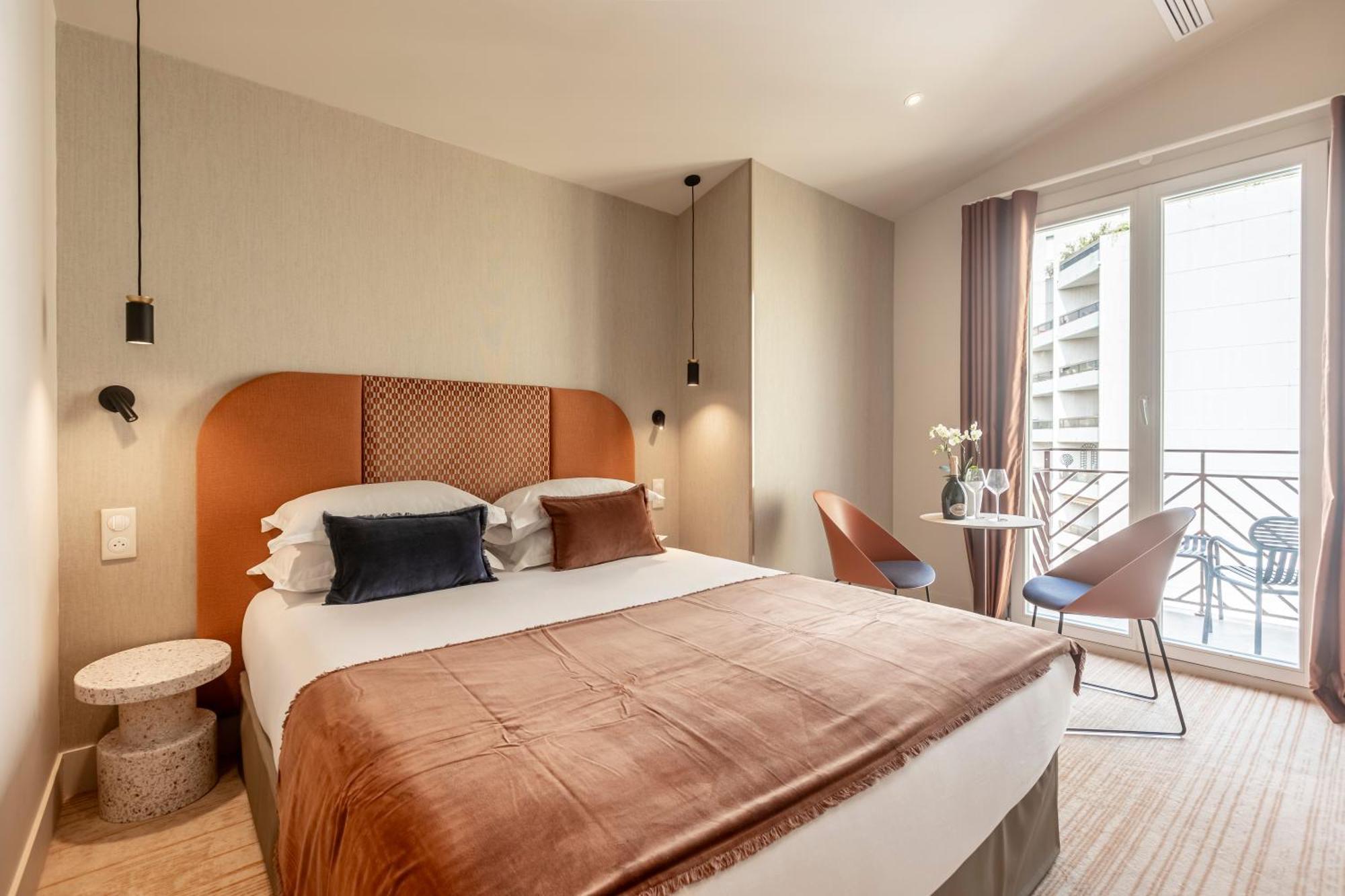 Fl By Sweett Hotel 4*