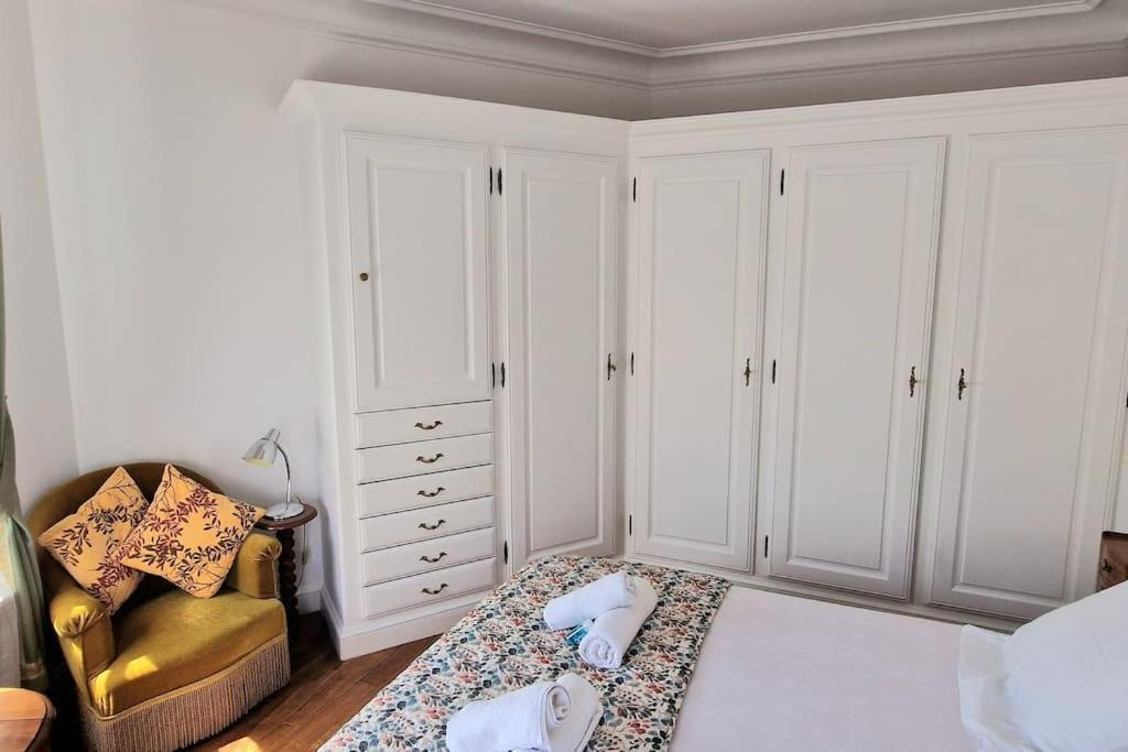 Christina : A Deux Pas De La Tour Eiffel Appartement Paris