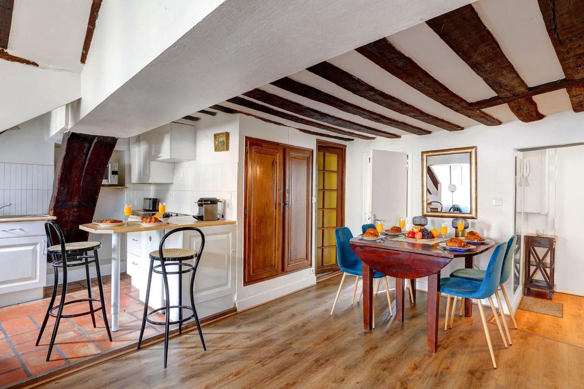 Ile Saint-louis - 2br - Cityapartmentstay Appartement *