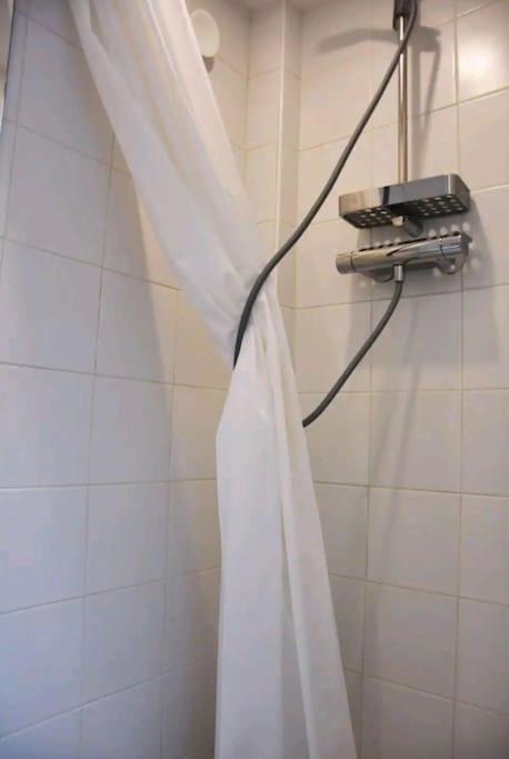 Appartement Coeur De Joli Nid Calme Clair Type Pied Notre Dame Paris