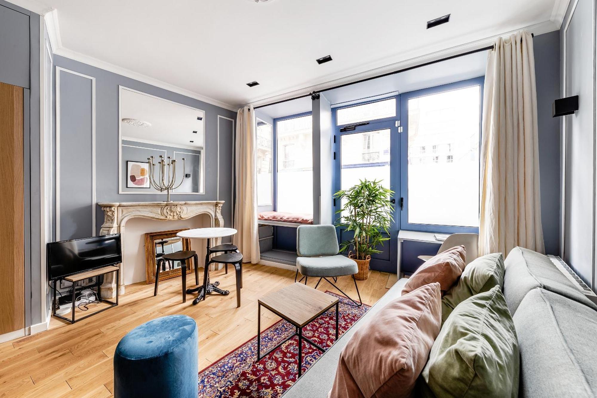 Saint Germain 1 Bedroom *
