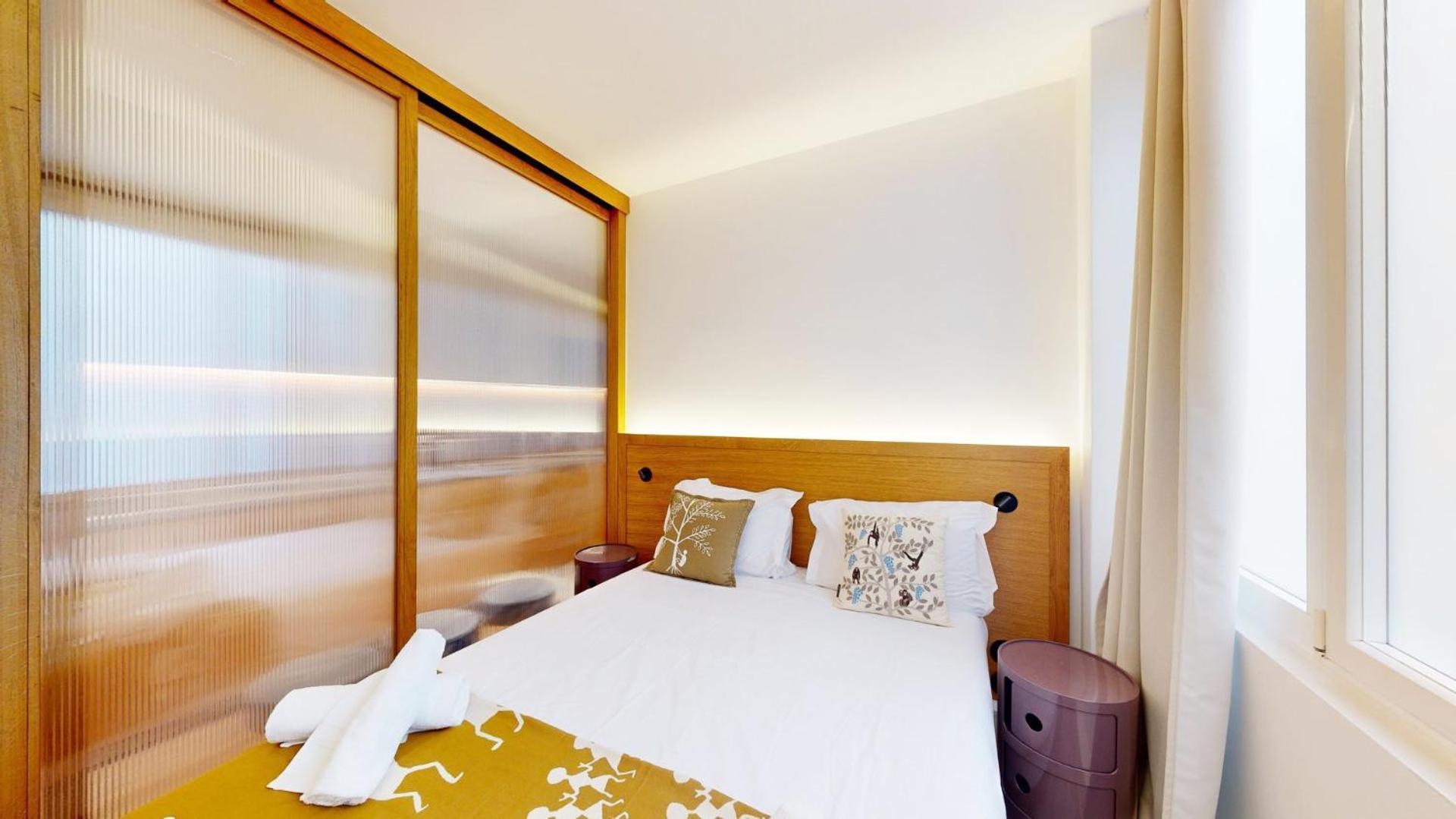 Apartment Bluestay 280 - A Paris