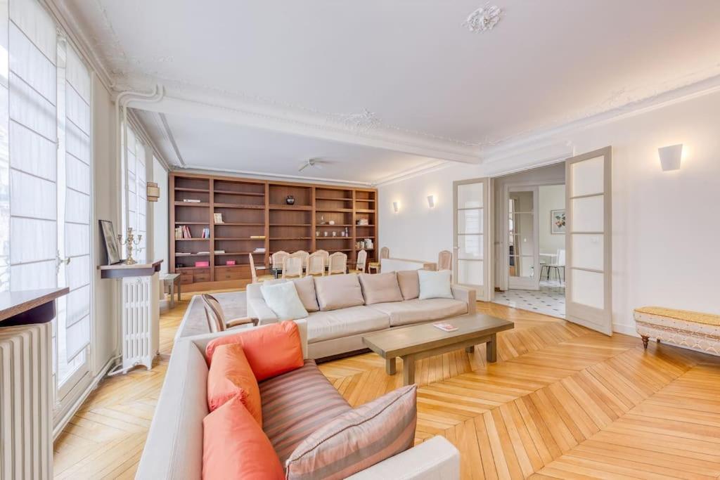 Familial Proche Tour Eiffel Apartment Paris