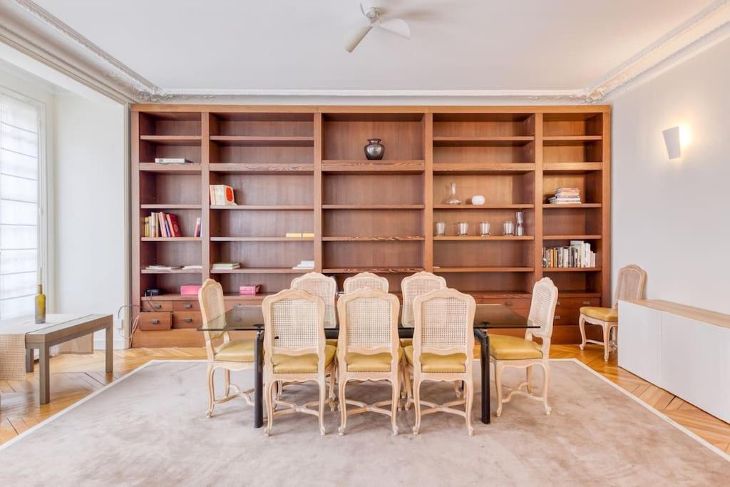 Familial Proche Tour Eiffel Apartment *