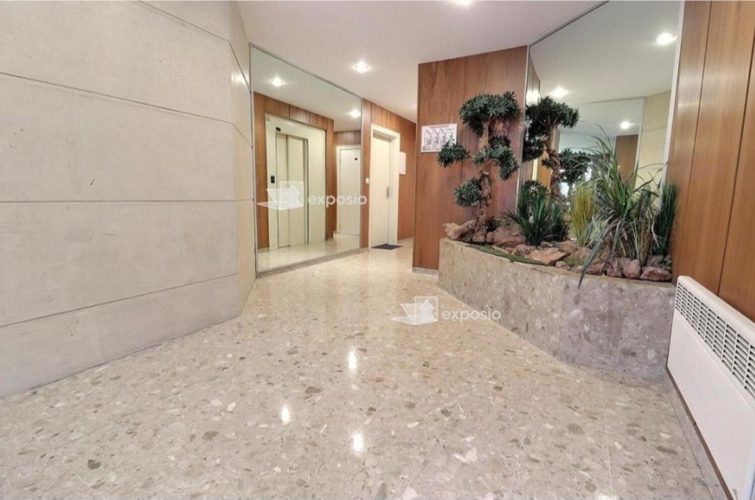 Apartment Fastrentbnb Complet Buttes Chaumont