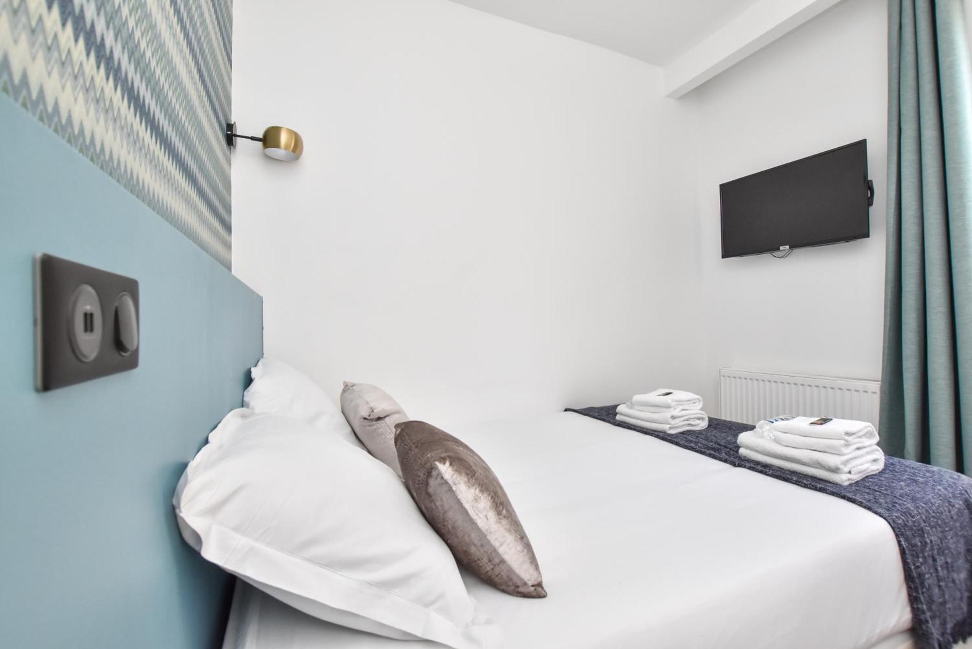 Hostel Eiffel