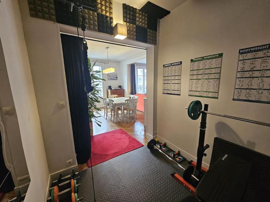 Appartement67m 2 Apartment Paris