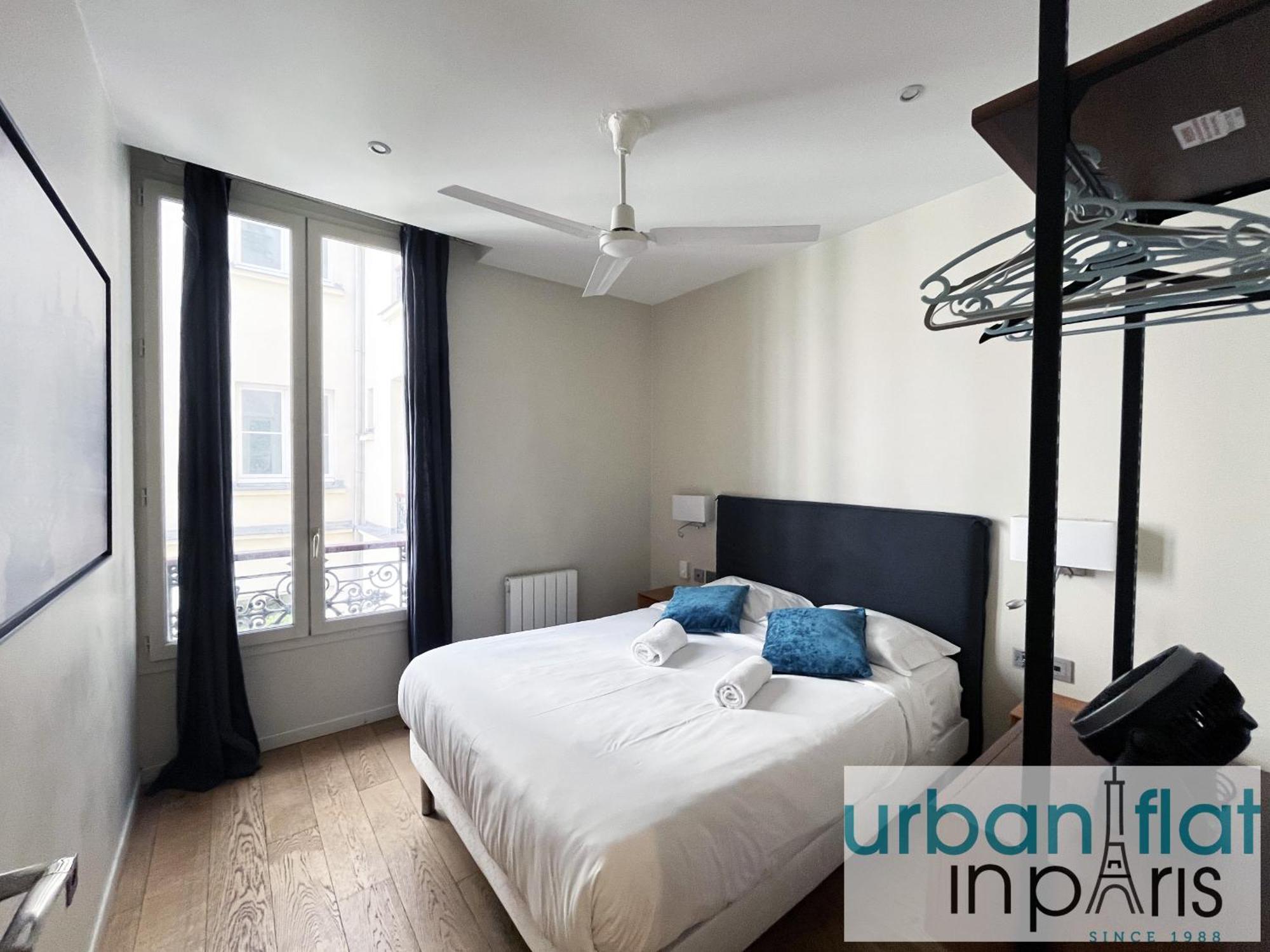 Urban Flat 71 - Amazing In Le Marais