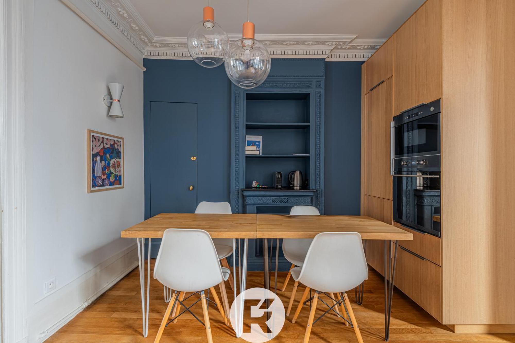 R'apparts T3 9eme L'incontournable * Paris