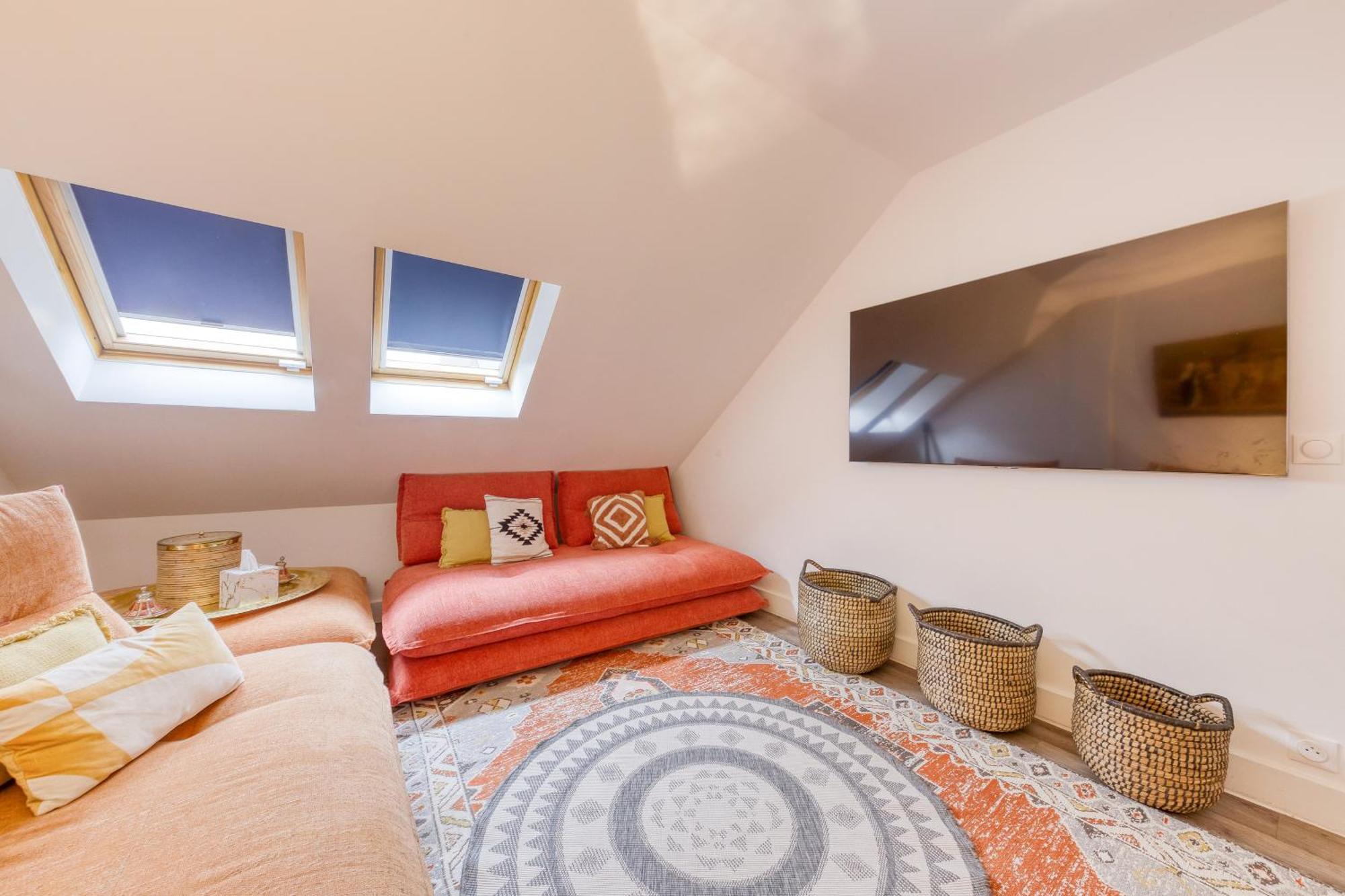 Escapade Luxe A Deux Pas Des Champs-elysees Apartment Paris