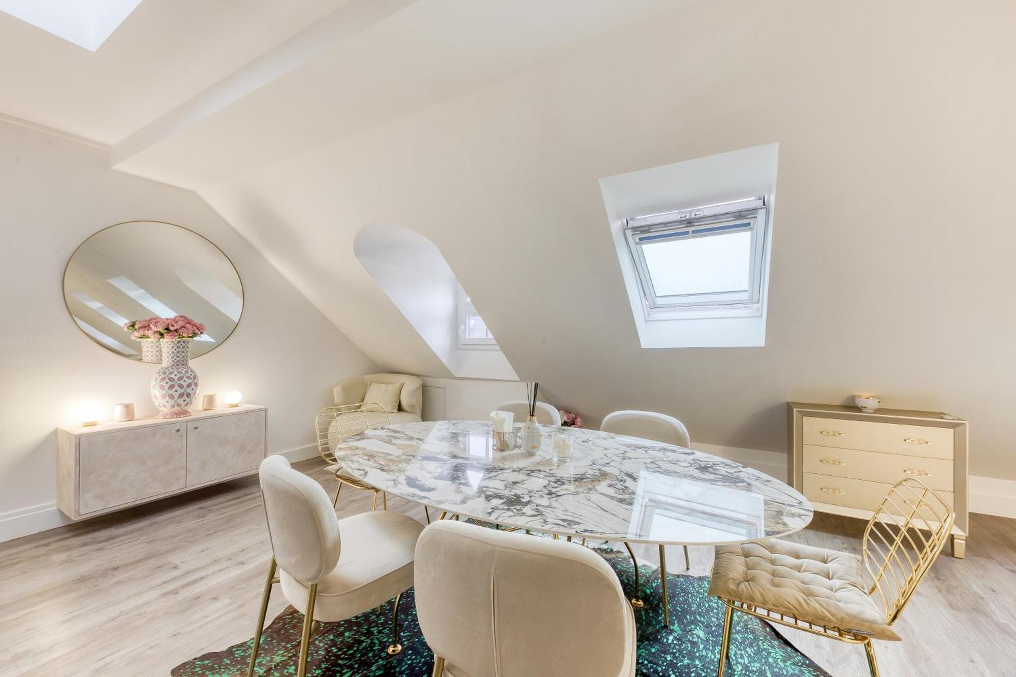 Apartment Escapade Luxe A Deux Pas Des Champs-elysees Paris