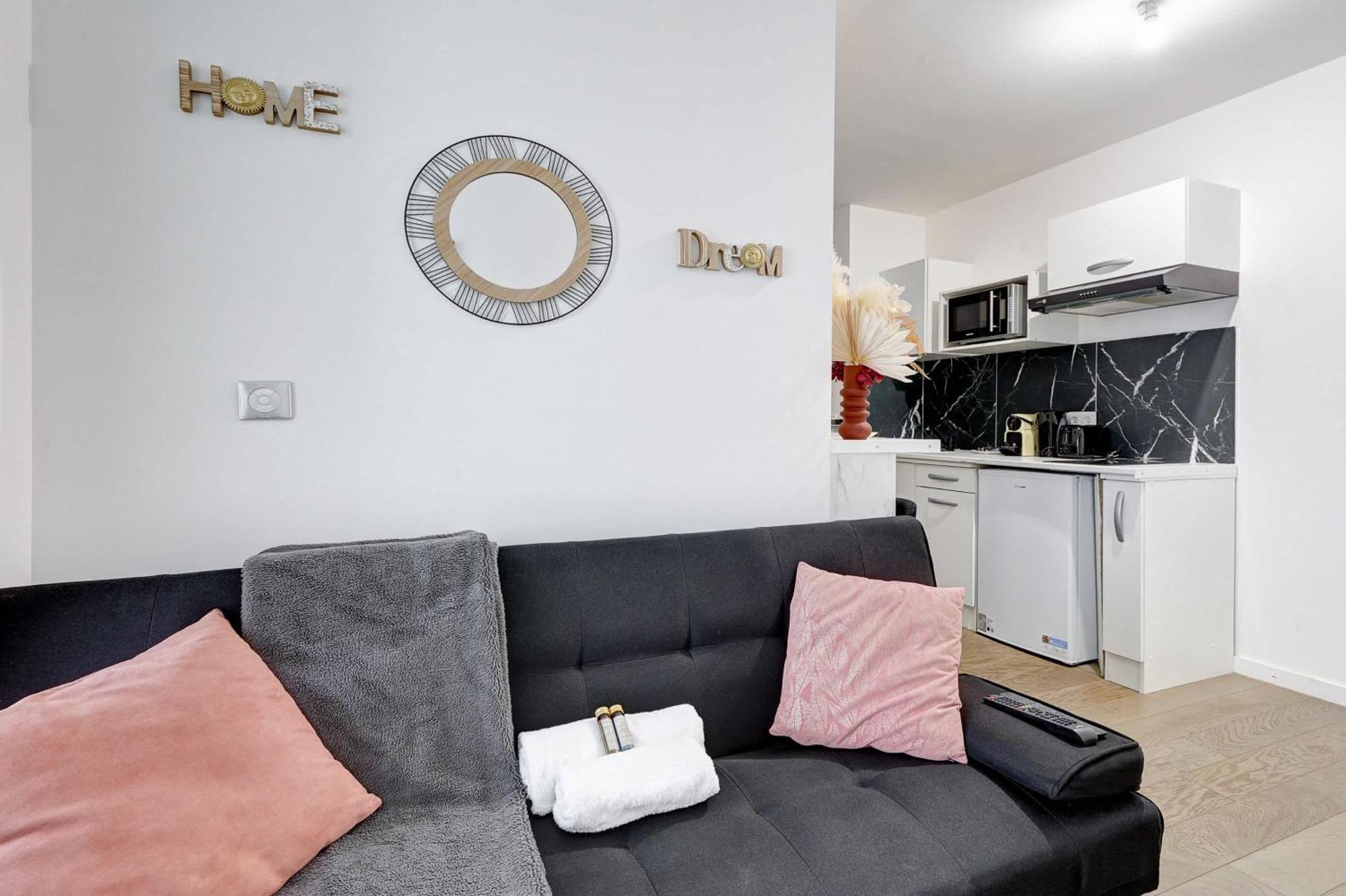 Confort Et Style Moderne A 2 Pas De La Appartement Paris