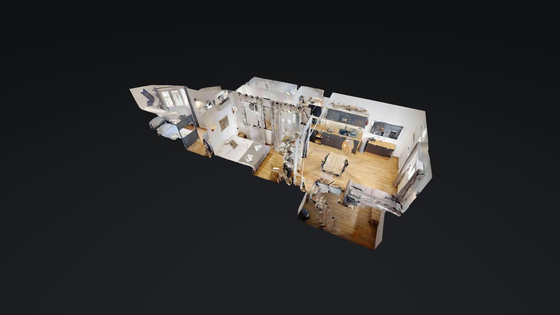 Bluestay 25 - A 12 Paris