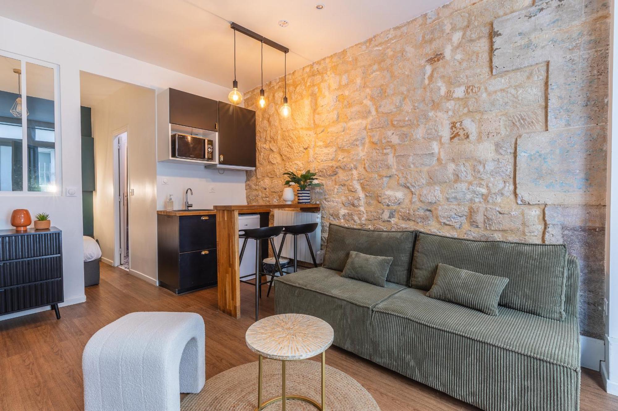 Apartment Ile Saint Louis, Notre Dame, 1 2 A 4p *