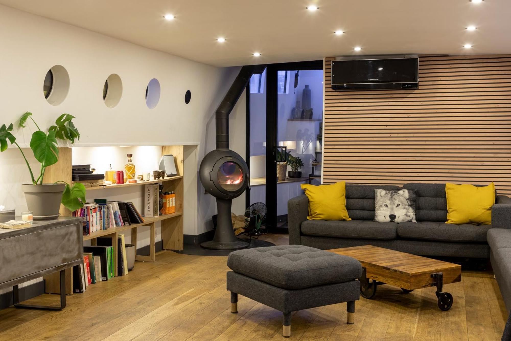 Parisiandaydreamhouseboat *
