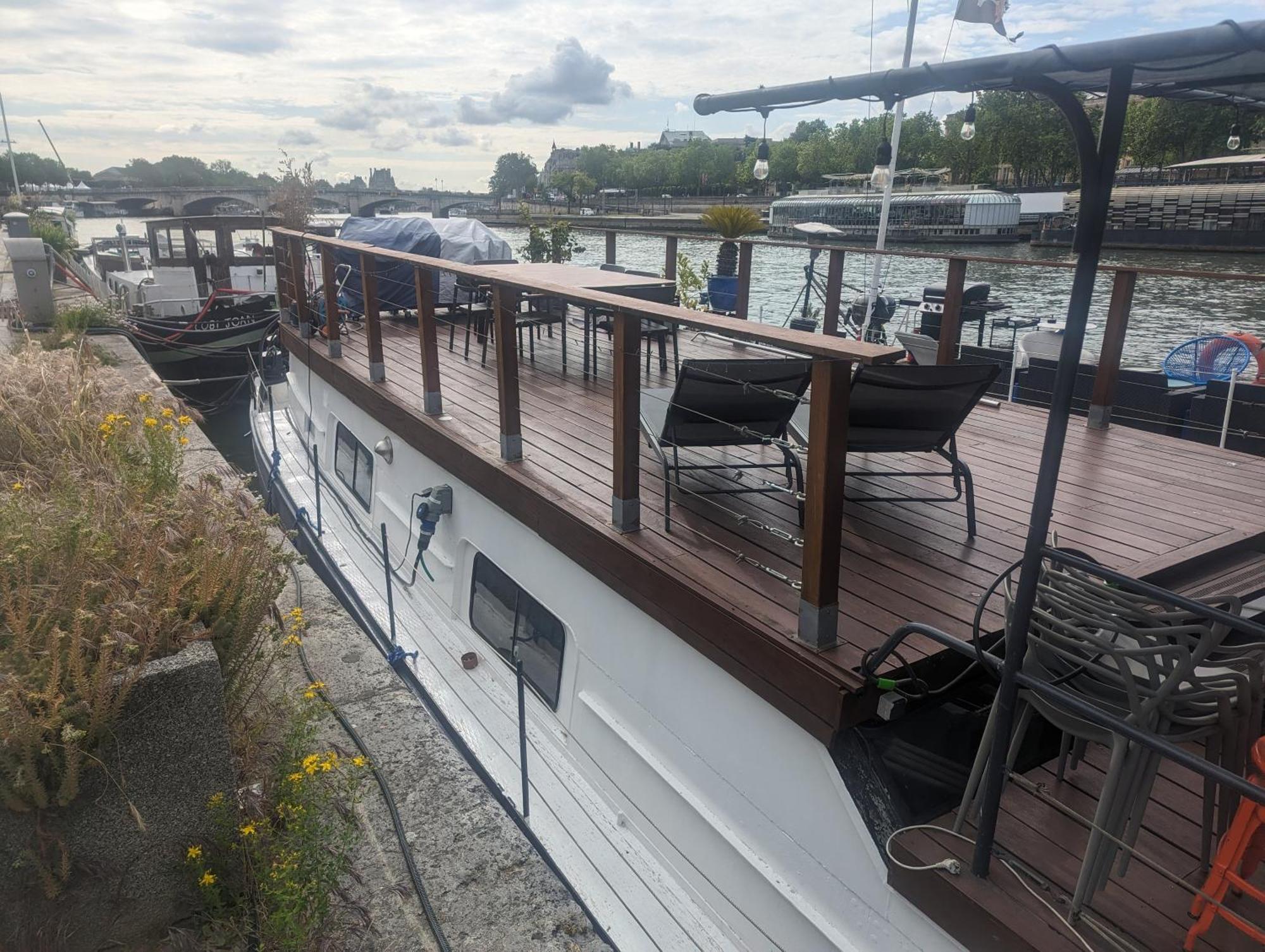 Apartment Parisiandaydreamhouseboat Paris