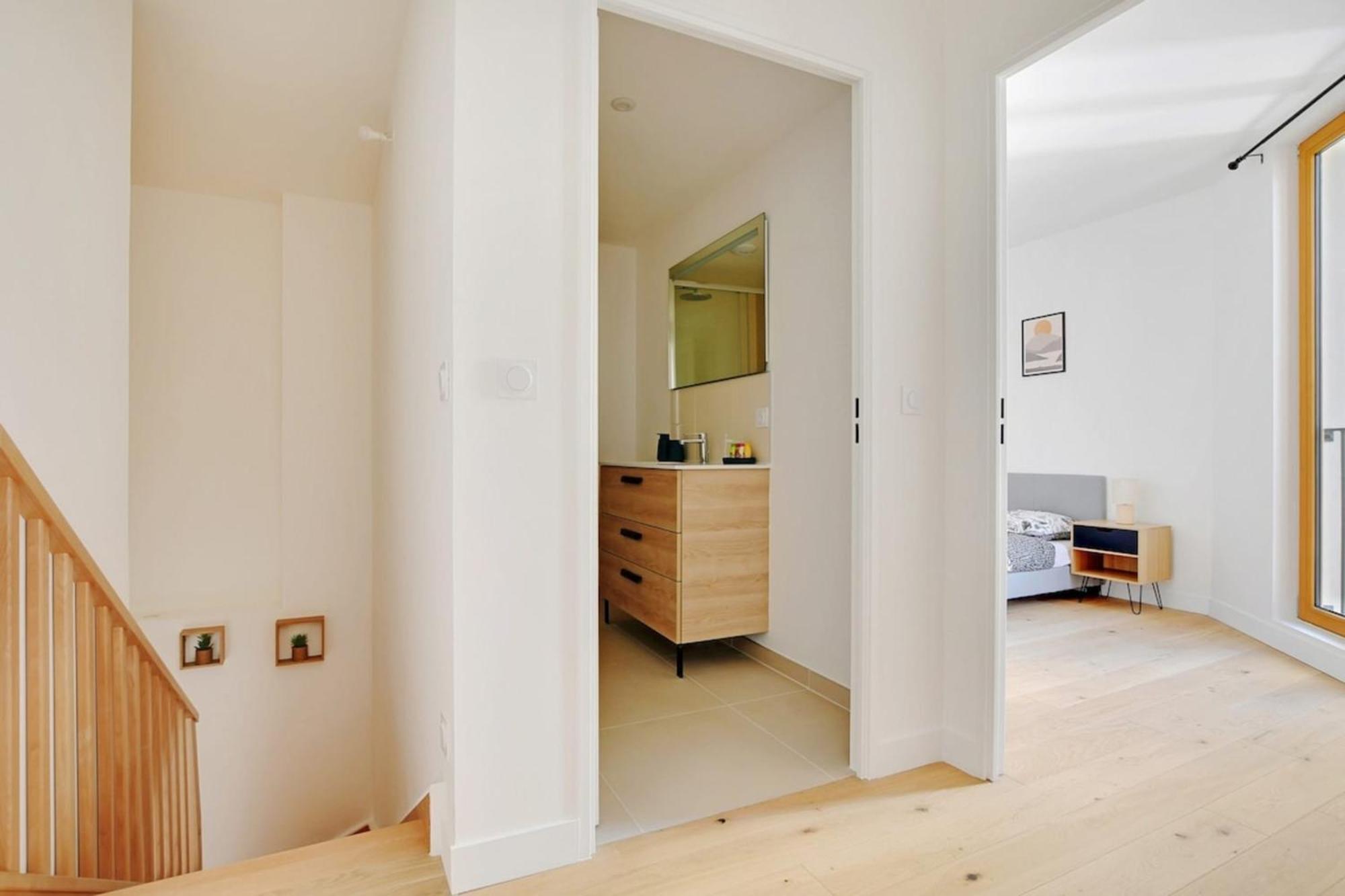 Flexliving - - Fessart Hébergement de vacances Paris