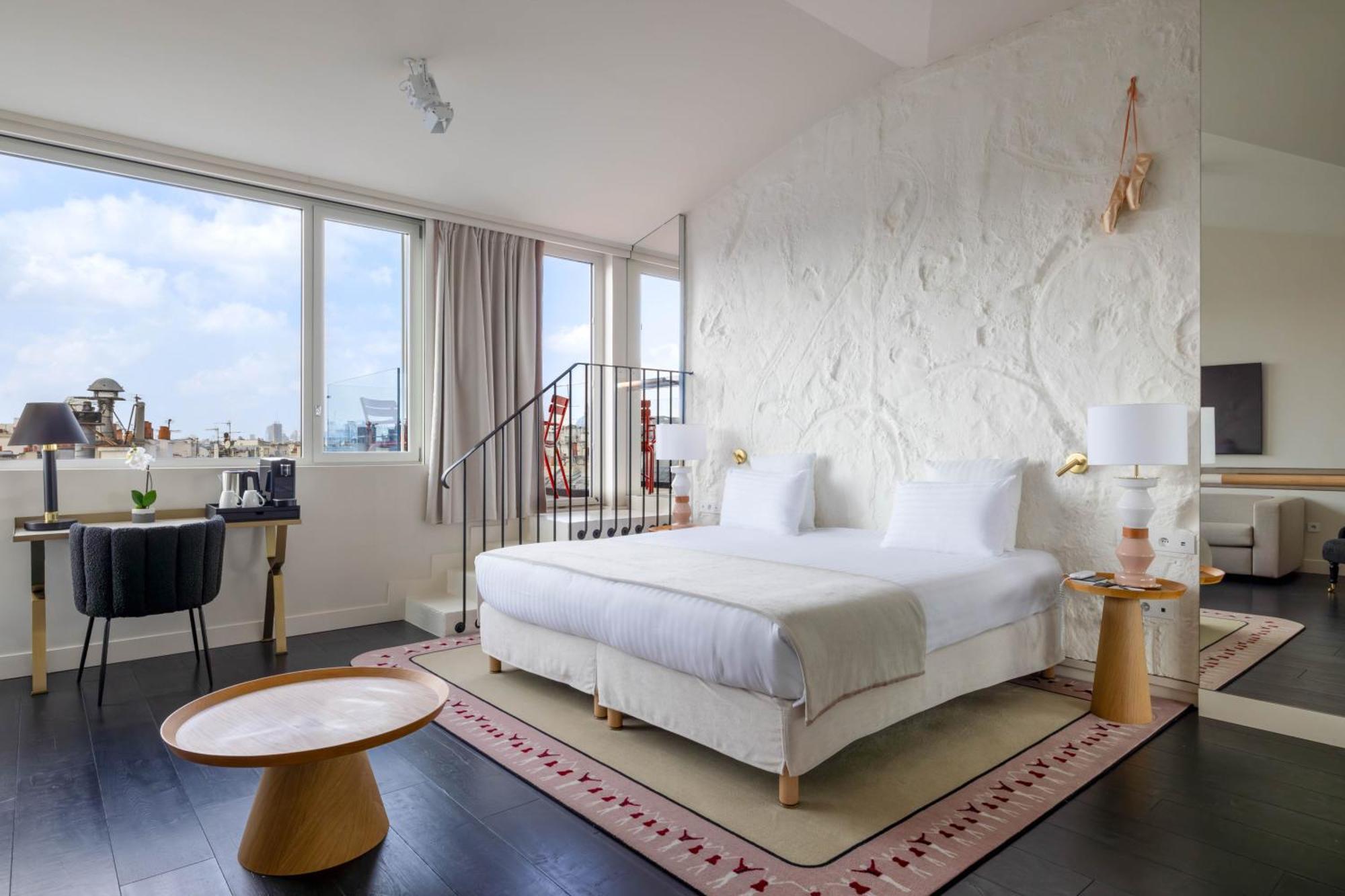 Astra Opera - Astotel 4*