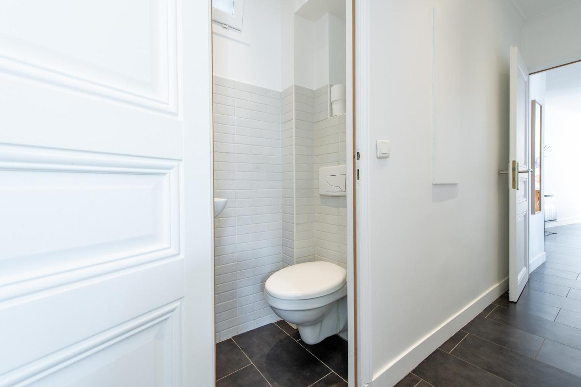 Apartment Geranimus Parisian Charm Paris