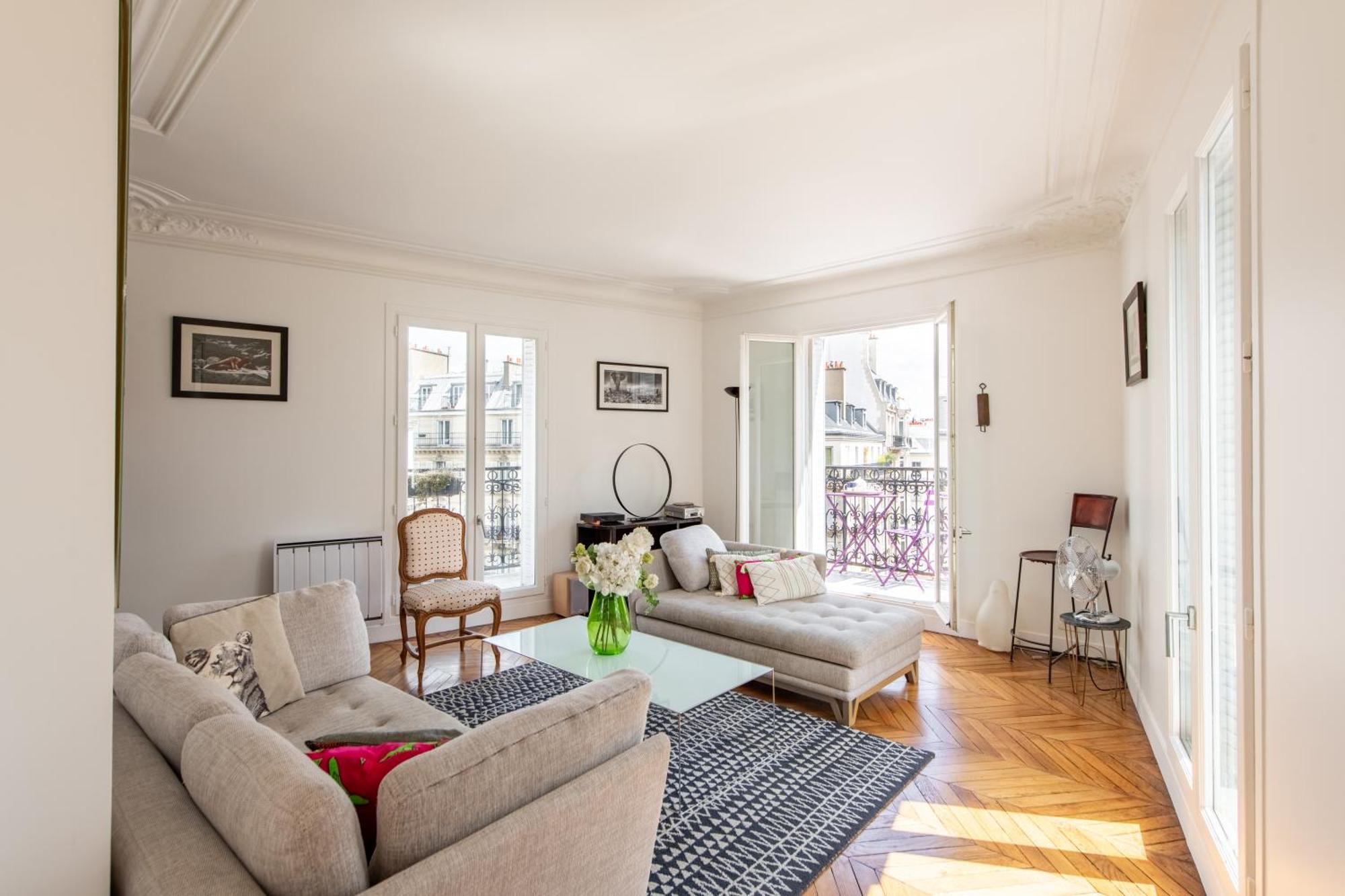 Apartment Geranimus Parisian Charm *