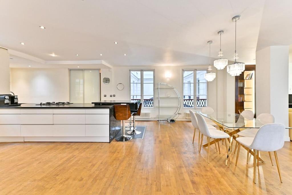 Apartment Prestigieux Et Lumineux De 150m2 - Ii Paris