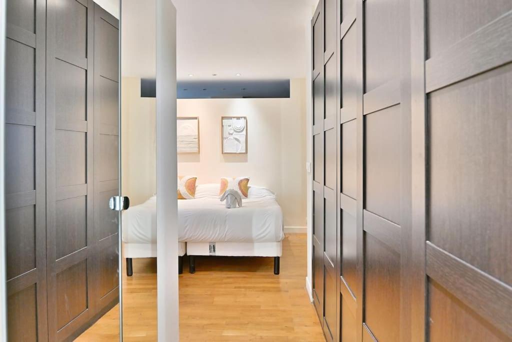 Prestigieux Et Lumineux De 150m2 - Ii Paris