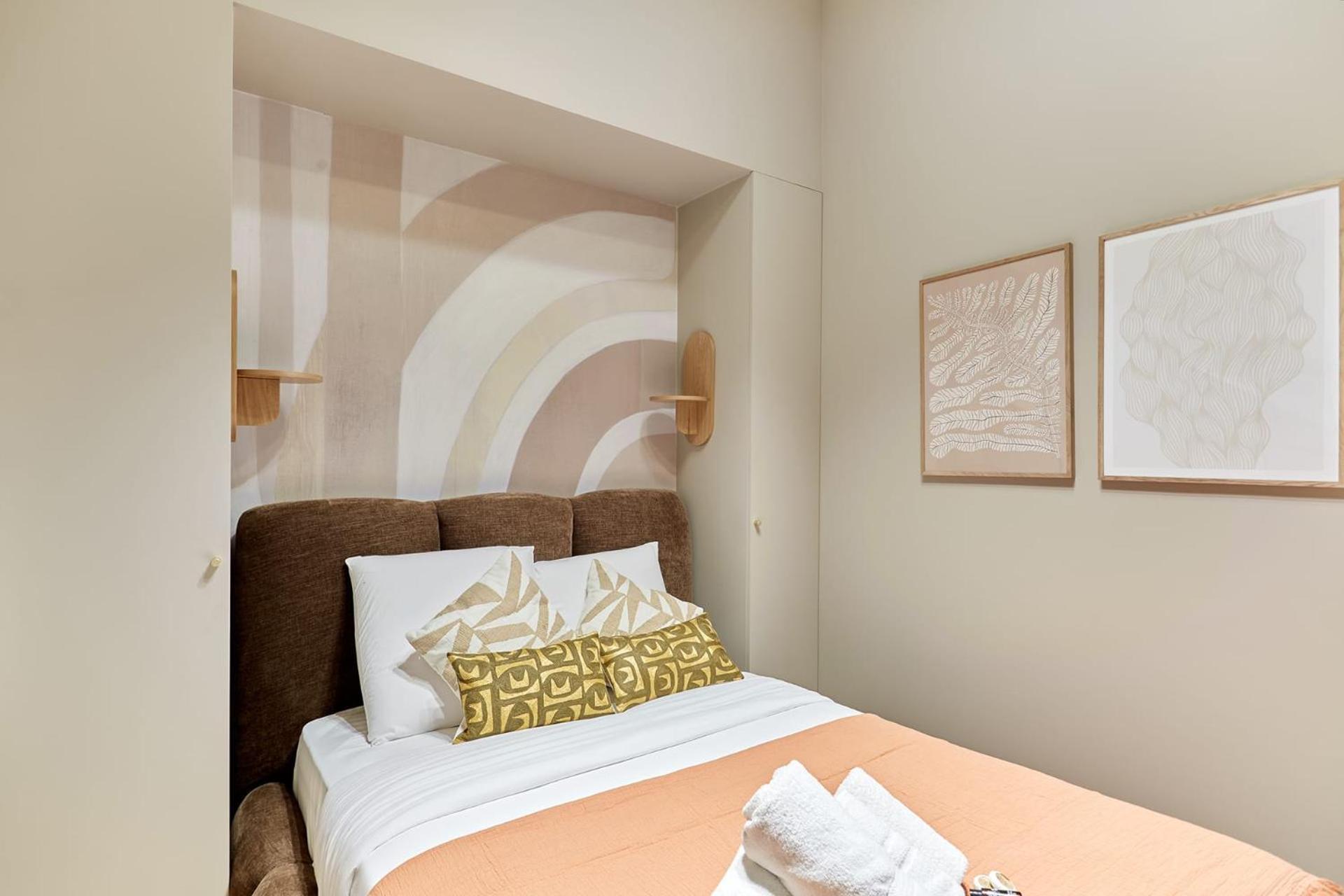 Superb 2 Bedrooms Centrer Of By Prestige