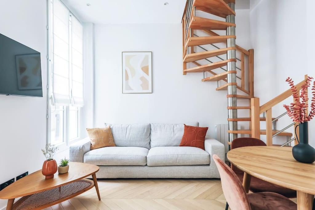 Apartment Urban Retreat Brand-new Duplex 2-bedroom