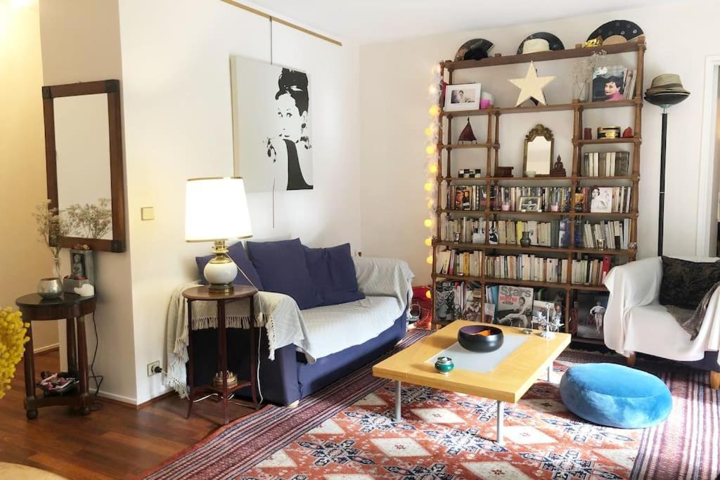 Cosy+ Terrasse Amontparnasse Apartment *