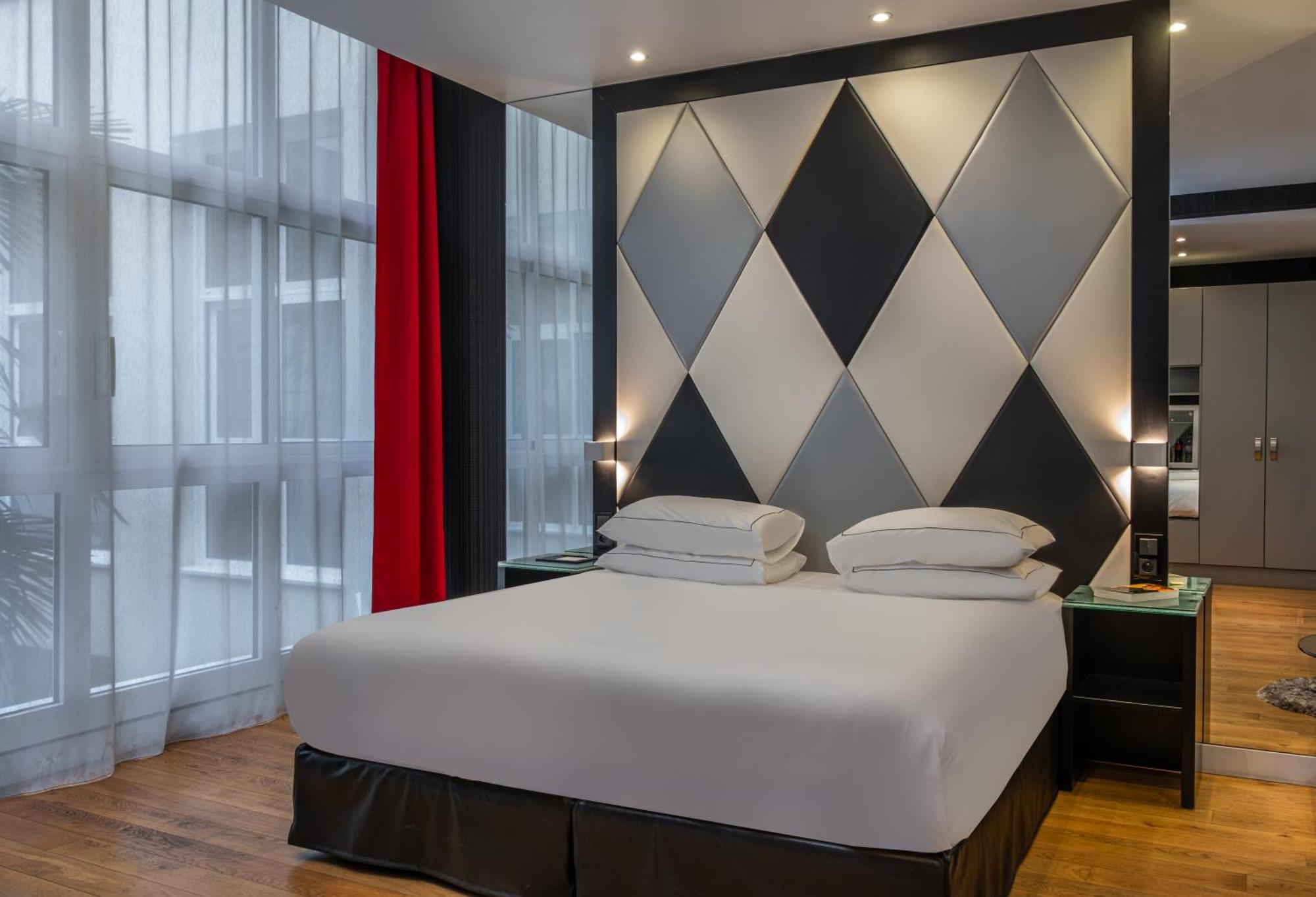 Hotel L'empire - Louvre 4*