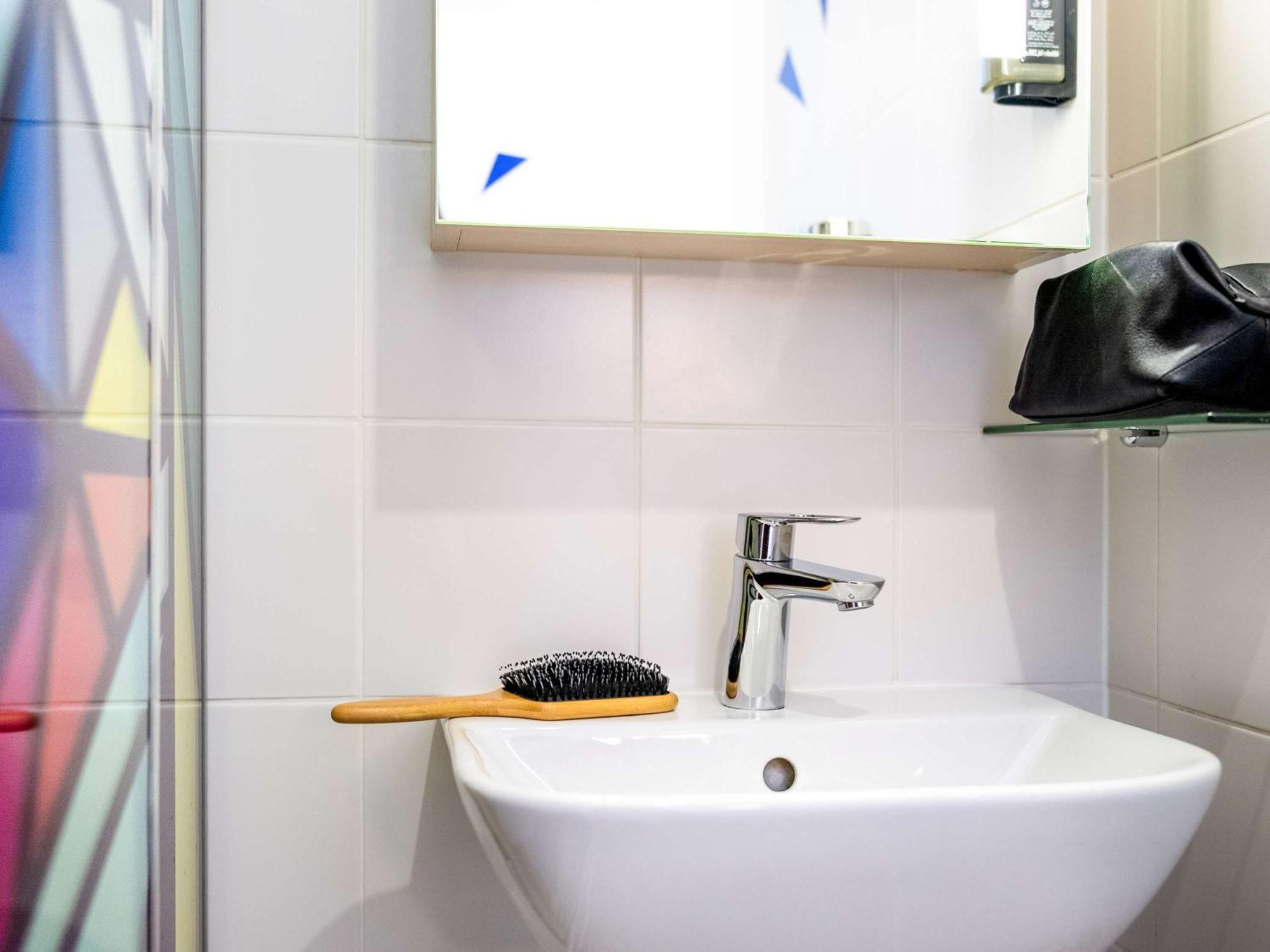 Ibis Styles Maine Montparnasse Hotel Paris