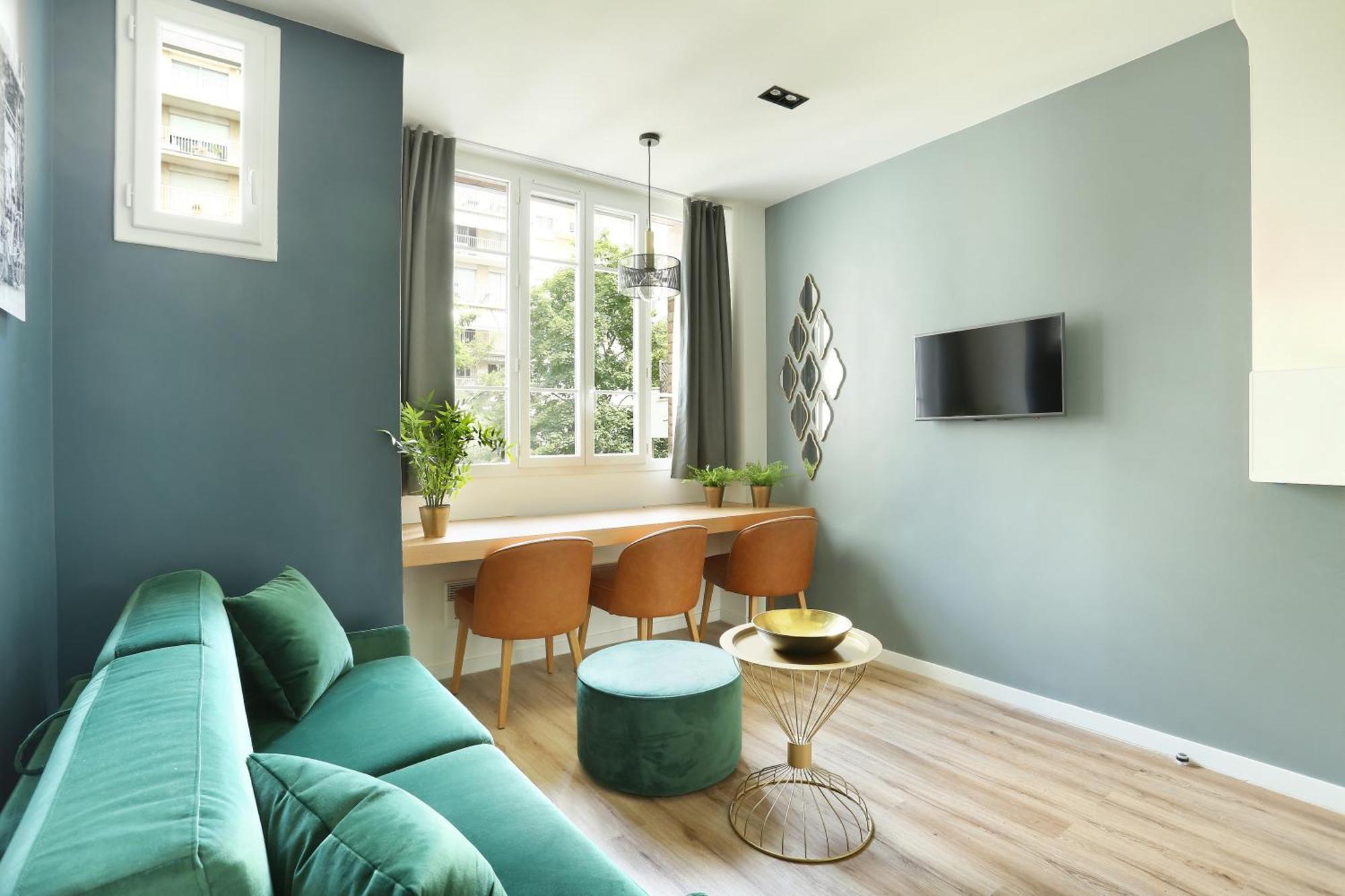 Aparthotel Yays Zola By Numa Paris