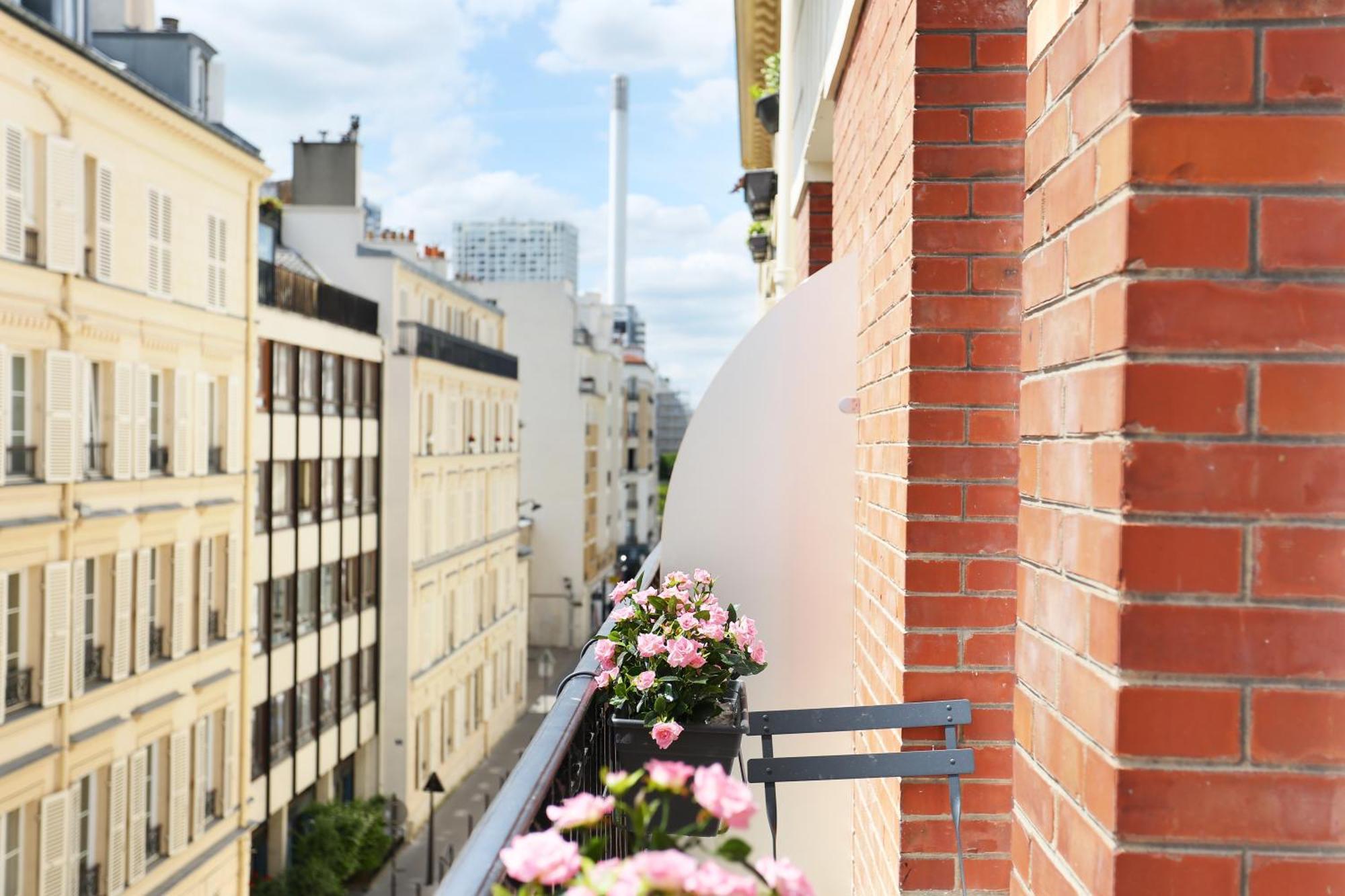 Aparthotel Yays Zola By Numa 4*