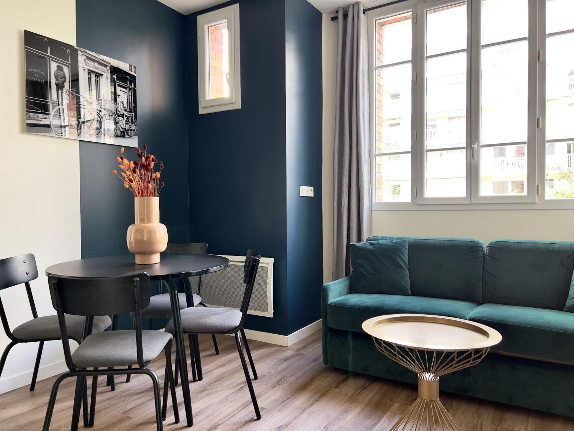 Aparthotel Yays Zola By Numa Paris