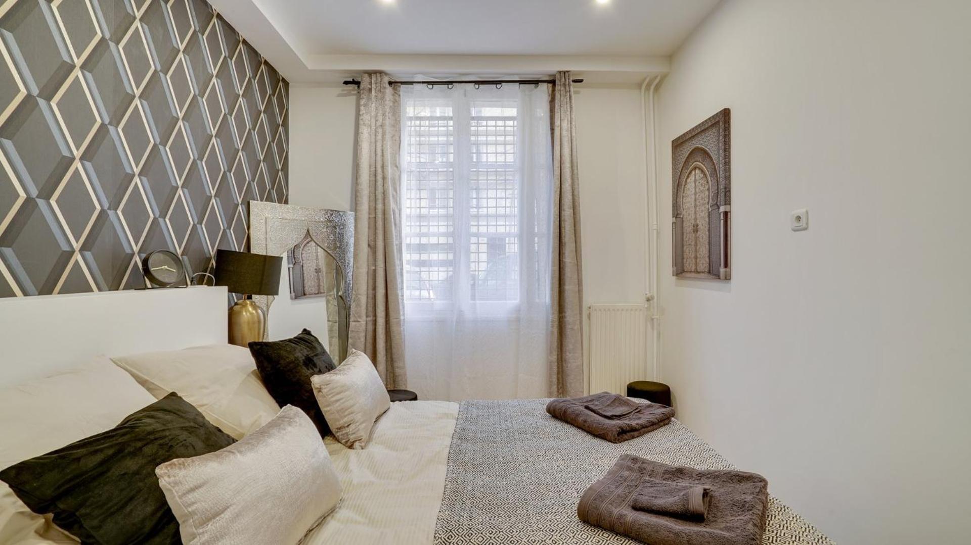 144 Bebesse, Superb Apt, 3 Bdr, Apartment Paris