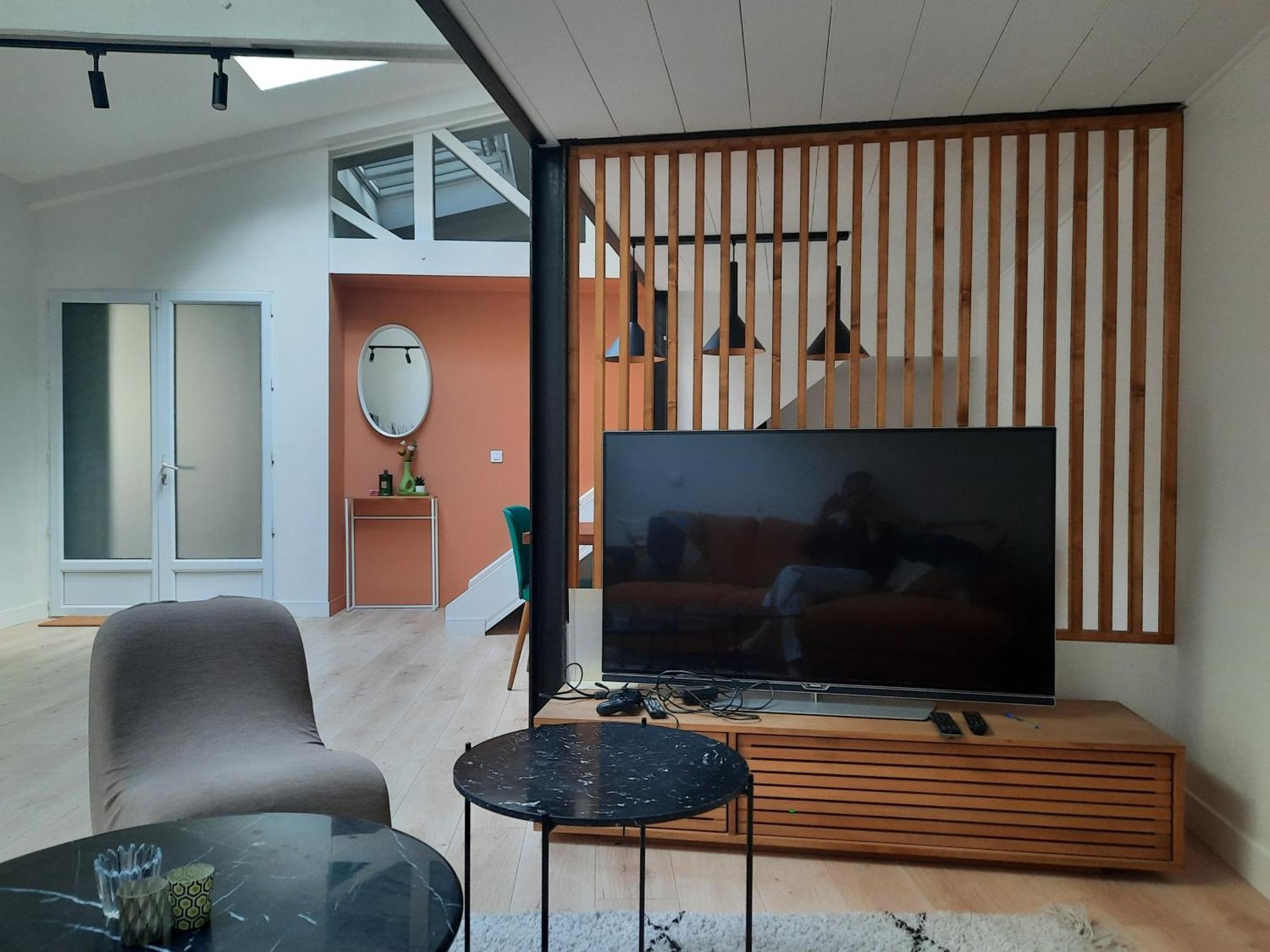 Loft 4-6 Personnes A Montmartre - Parking Prive
