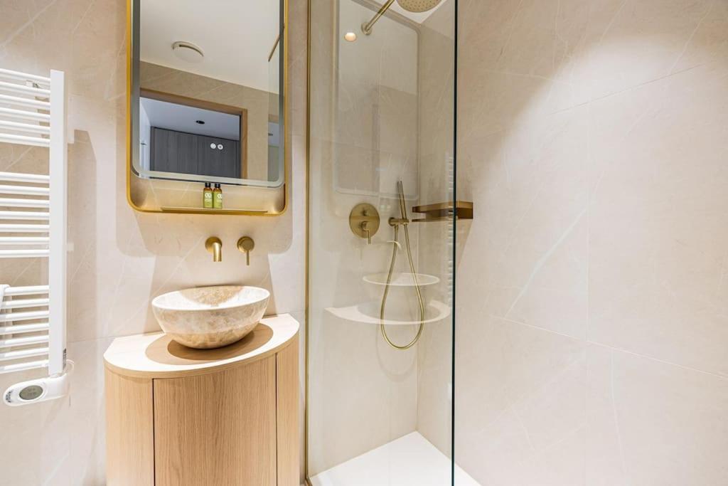 153 Luxueuse-etienne Marcel-chatelet-paris 3 Apartment Paris