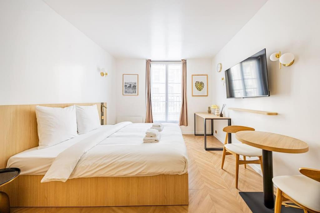 Apartment 153 Luxueuse-etienne Marcel-chatelet-paris 3