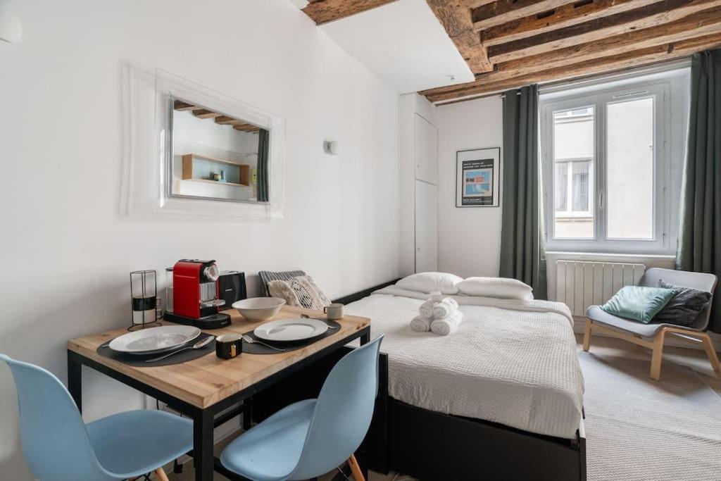 En Plein Coeur Du Marais Appartement Paris